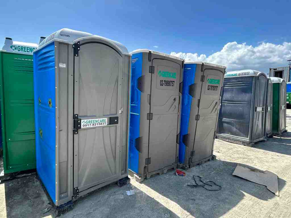 🚻 Basic / Standard Portable Toilet

"Standard single-unit portable toilet with a blue plastic exterior and vented roof, commonly used at construction sites and outdoor events."

🚻 Deluxe / Flushable Portable Toilet

"Deluxe portable toilet with a flushing system, hand sanitizer dispenser, and small sink inside for added comfort and hygiene."

🚻 Wheelchair-Accessible Portable Toilet

"ADA-compliant wheelchair-accessible portable toilet with a wide door, ramp access, and handrails inside."

🚻 VIP / Luxury Restroom Trailer

"Luxury portable restroom trailer featuring multiple stalls, running water sinks, mirrors, and interior lighting."